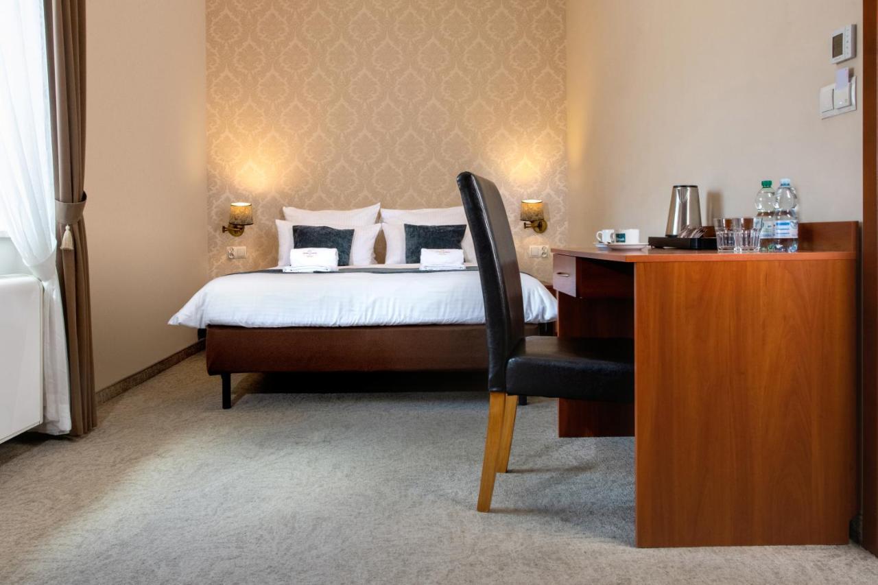 Aparthotel Globus Краков Экстерьер фото