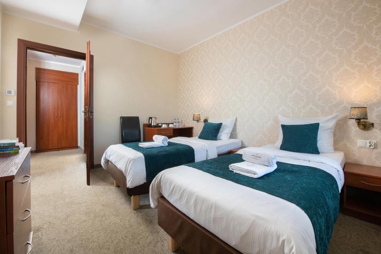 Aparthotel Globus Краков Экстерьер фото