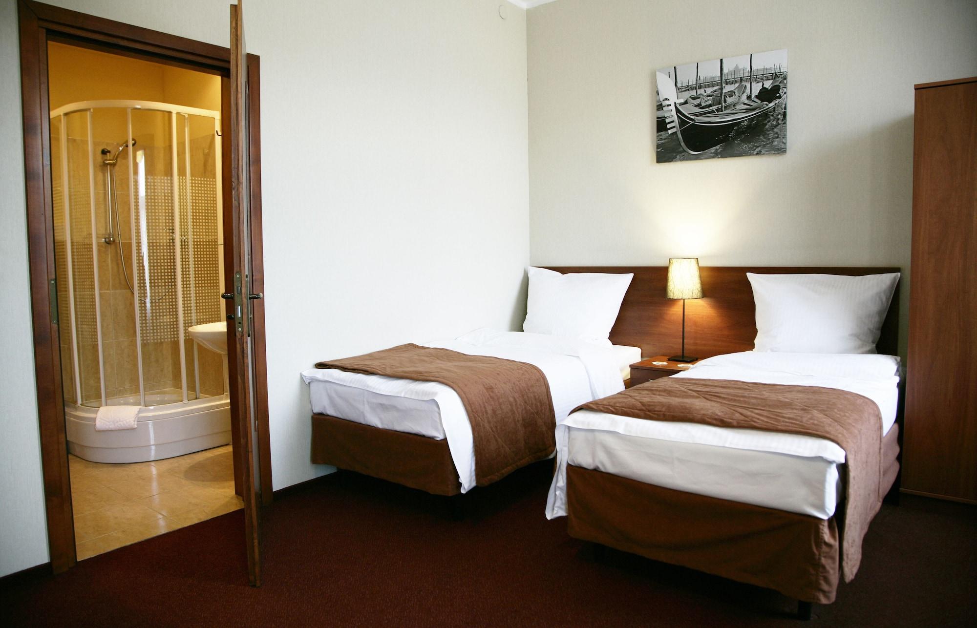 Aparthotel Globus Краков Экстерьер фото