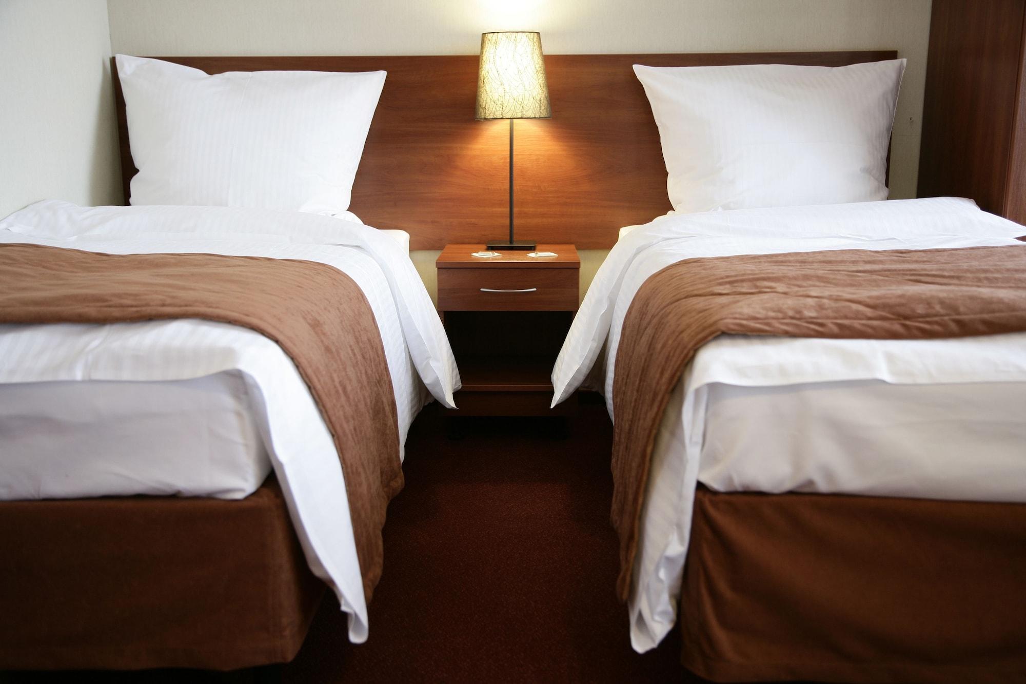 Aparthotel Globus Краков Экстерьер фото