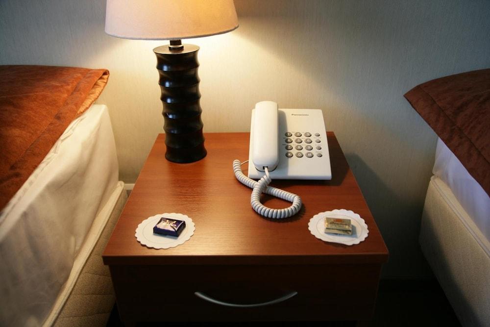 Aparthotel Globus Краков Экстерьер фото
